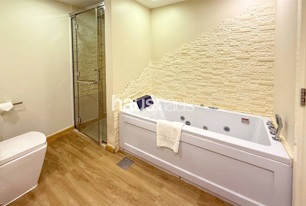 2 bedroom apartment for sale - haus & haus