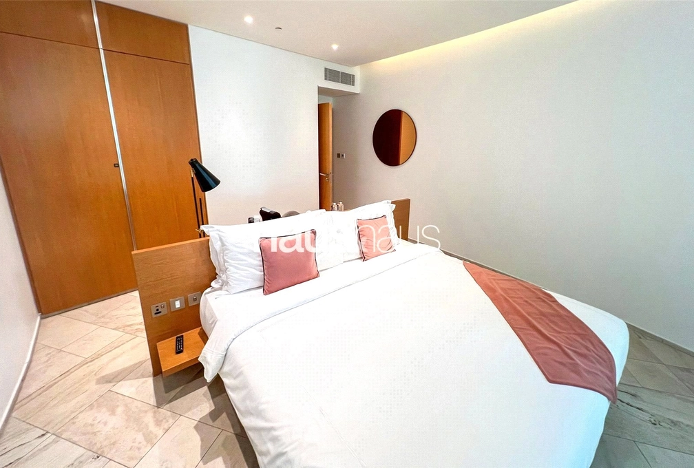 1 bedroom apartment for sale - haus & haus