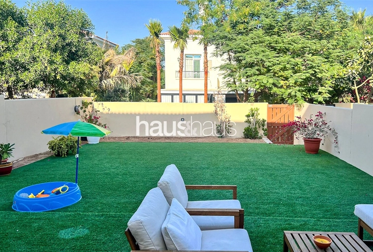 3 bedroom villa for sale - haus & haus