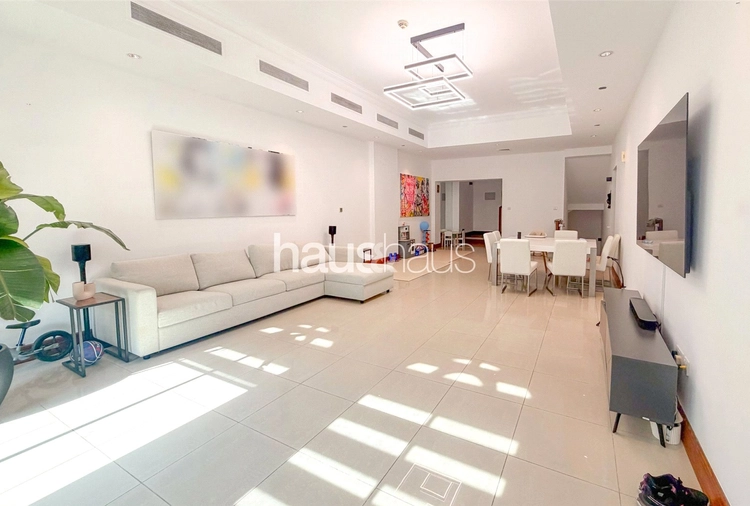 3 bedroom apartment for sale - haus & haus
