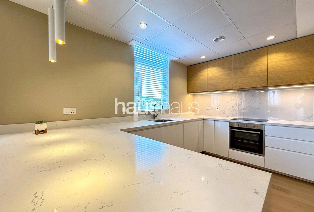 1 bedroom apartment for sale - haus & haus