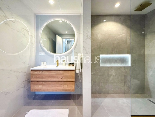 1 bedroom apartment for sale - haus & haus