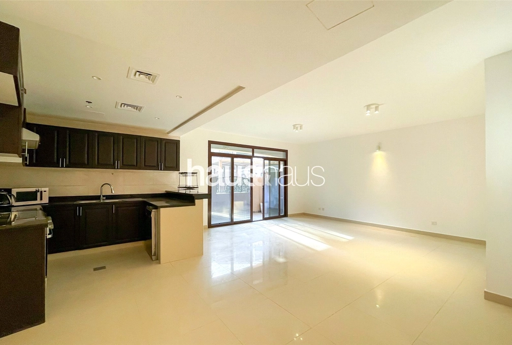 1 bedroom apartment for sale - haus & haus