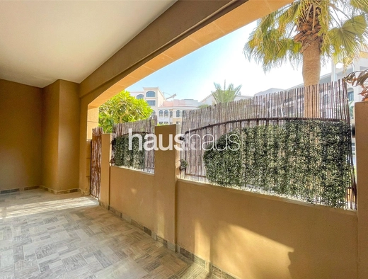 1 bedroom apartment for sale - haus & haus