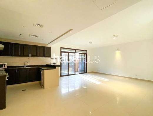 1 bedroom apartment for sale - haus & haus