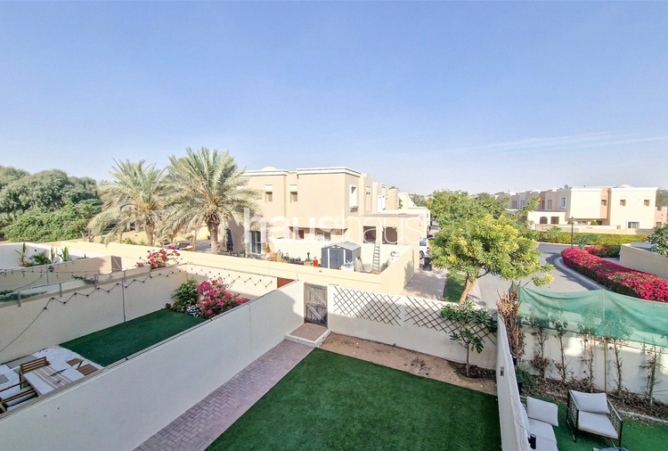 2 bedroom townhouse to rent - haus & haus