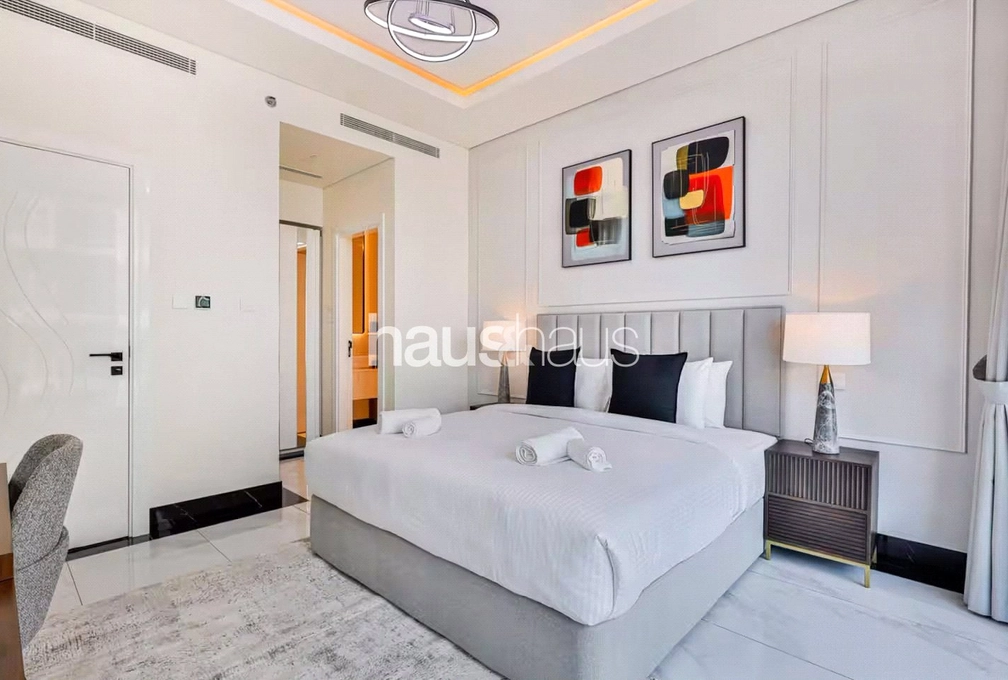 1 bedroom apartment for sale - haus & haus