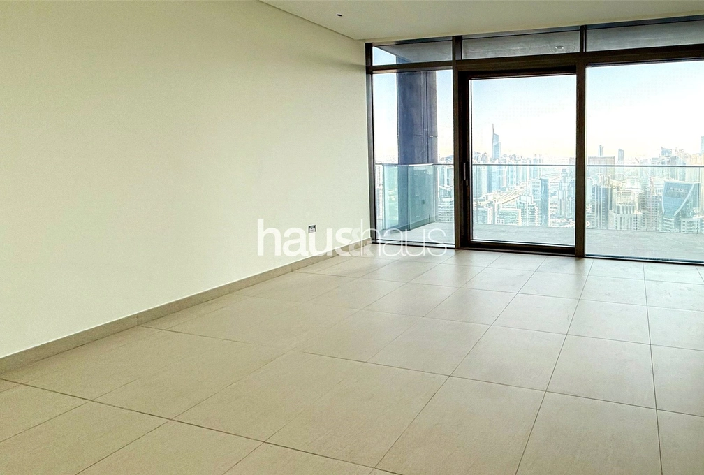 4 bedroom apartment for sale - haus & haus