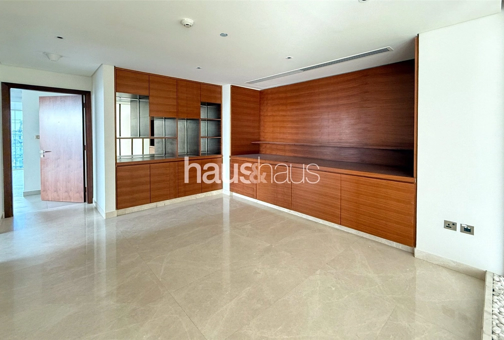 4 bedroom apartment for sale - haus & haus