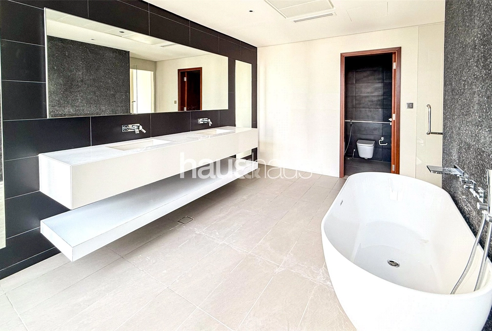 4 bedroom apartment for sale - haus & haus