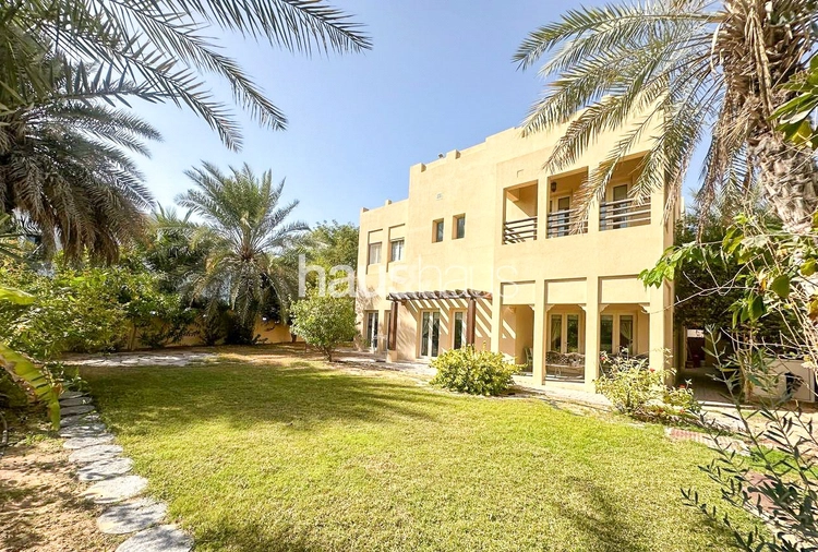 4 bedroom villa for sale - haus & haus