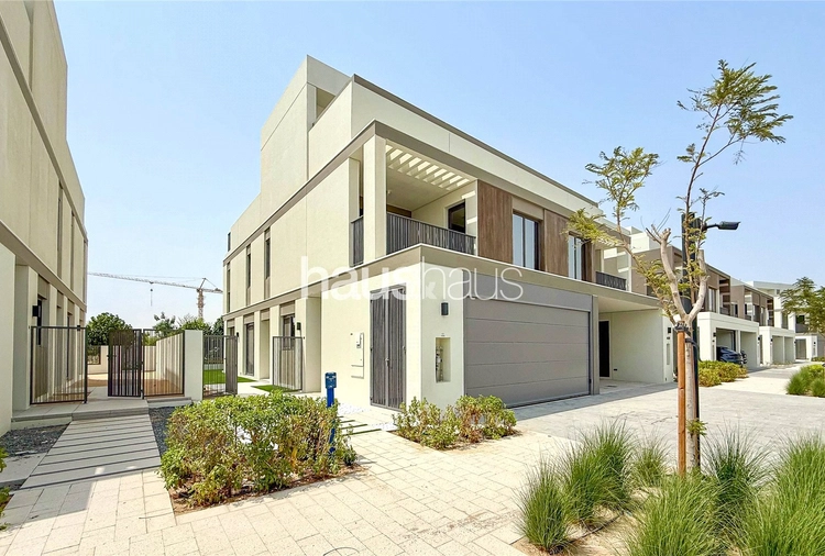 4 bedroom villa for sale - haus & haus