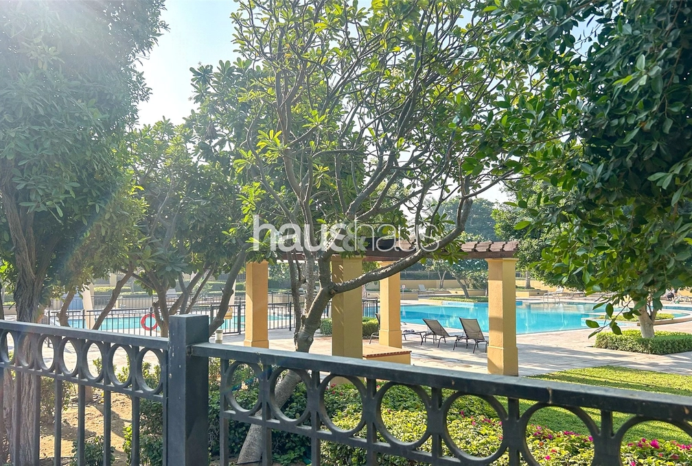 2 bedroom villa for sale - haus & haus