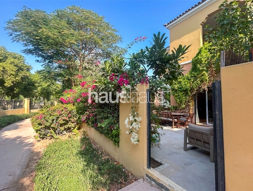2 bedroom villa for sale - haus & haus
