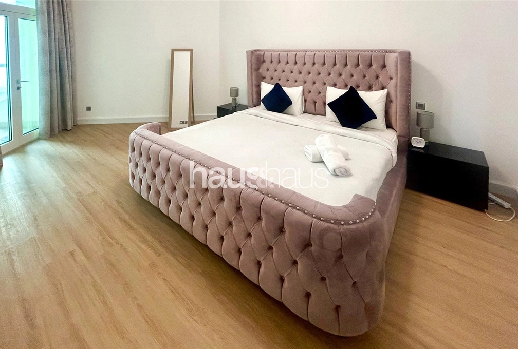 3 bedroom apartment for sale - haus & haus