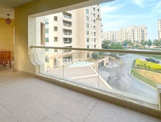 3 bedroom apartment for sale - haus & haus