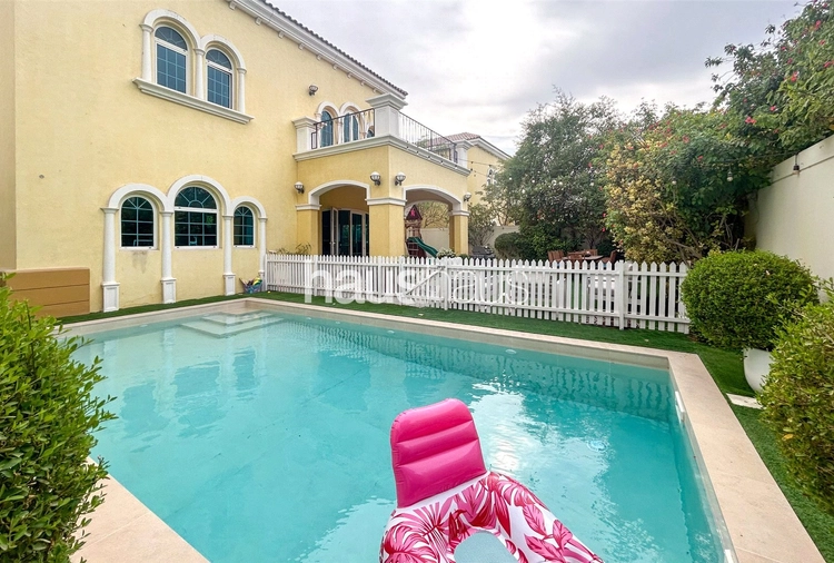 3 bedroom villa to rent - haus & haus