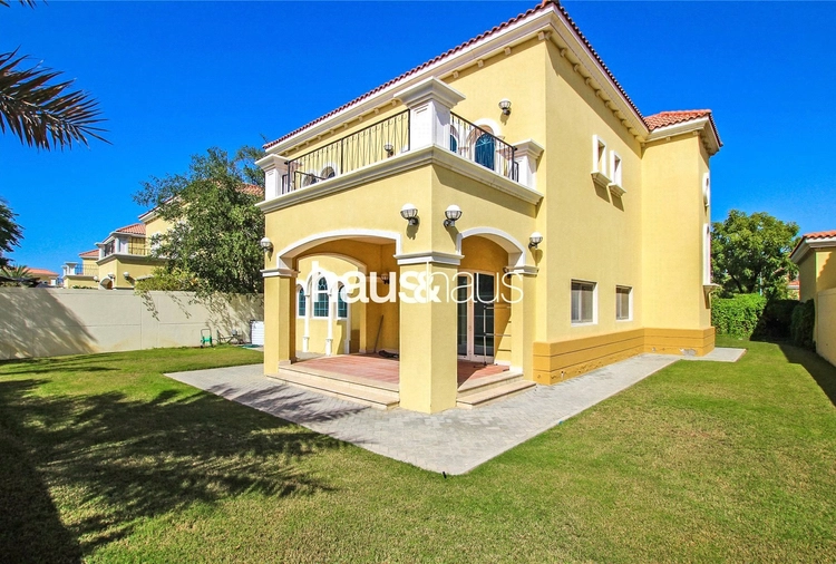 3 bedroom villa for sale - haus & haus