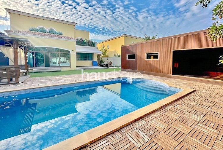 4 bedroom villa to rent - haus & haus