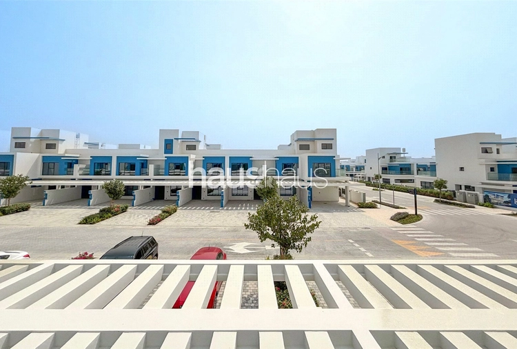 4 bedroom townhouse for sale - haus & haus