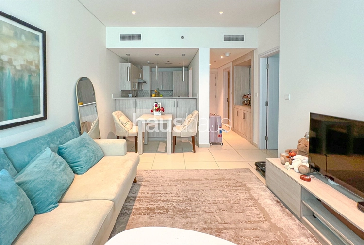 1 bedroom apartment for sale - haus & haus