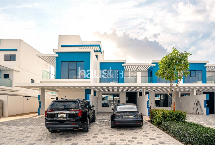 4 bedroom villa to rent - haus & haus