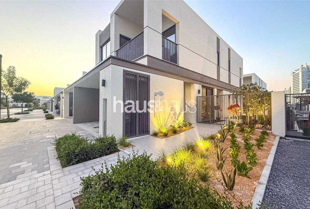 4 bedroom townhouse for sale - haus & haus