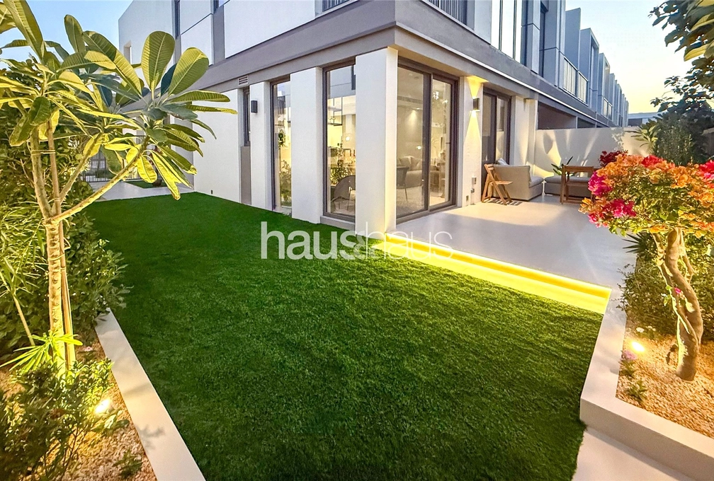 4 bedroom townhouse for sale - haus & haus