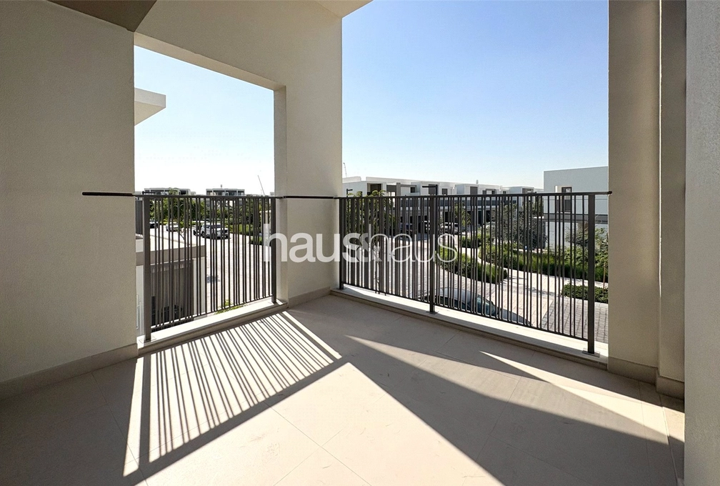 4 bedroom townhouse for sale - haus & haus