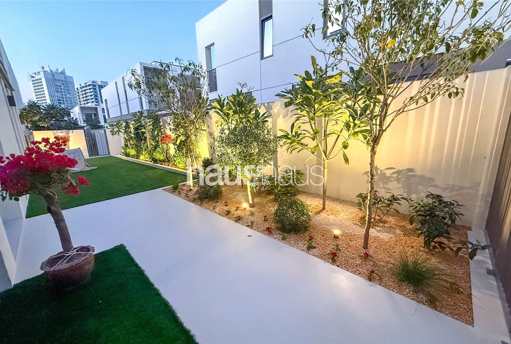4 bedroom townhouse for sale - haus & haus
