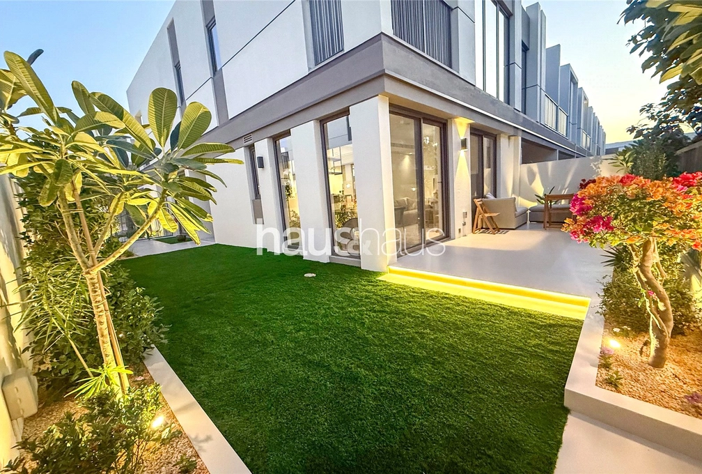 4 bedroom townhouse for sale - haus & haus