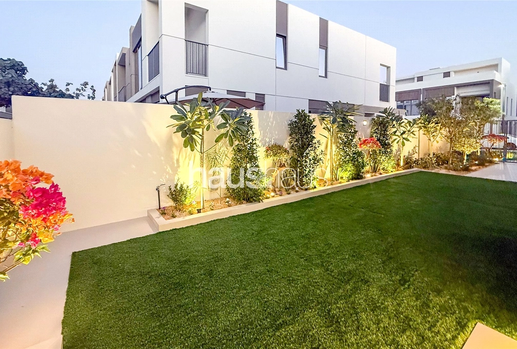 4 bedroom townhouse for sale - haus & haus