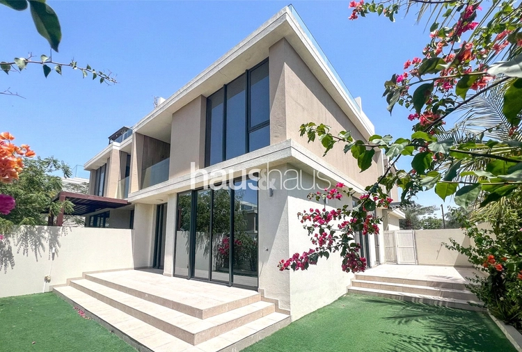 4 bedroom villa for sale - haus & haus