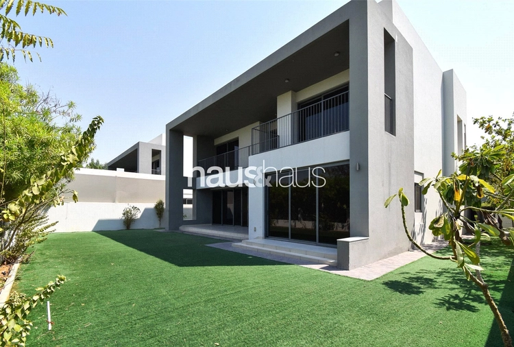 5 bedroom villa for sale - haus & haus