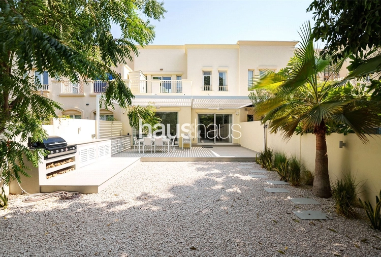 3 bedroom villa for sale - haus & haus