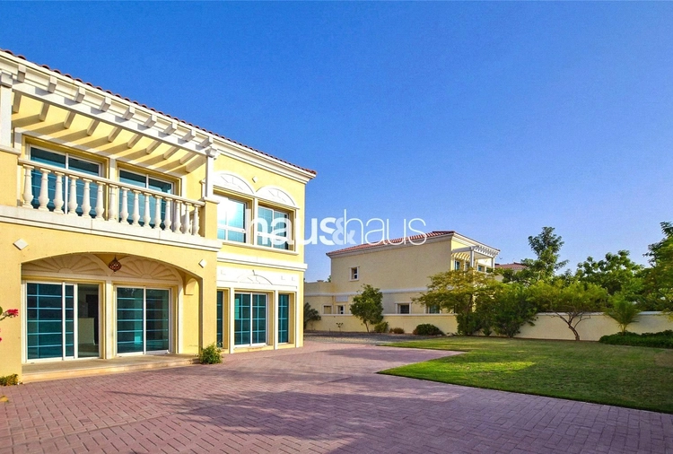 2 bedroom villa for sale - haus & haus