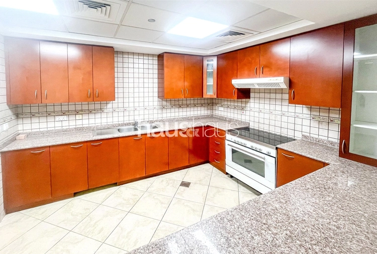 3 bedroom apartment for sale - haus & haus