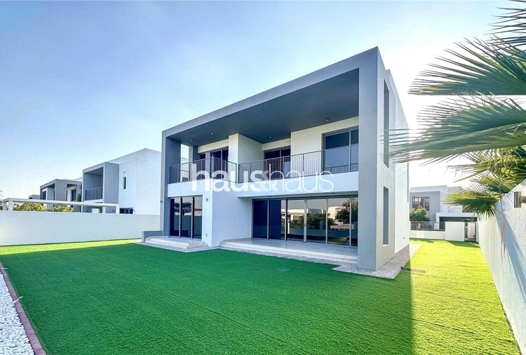 5 bedroom villa to rent - haus & haus