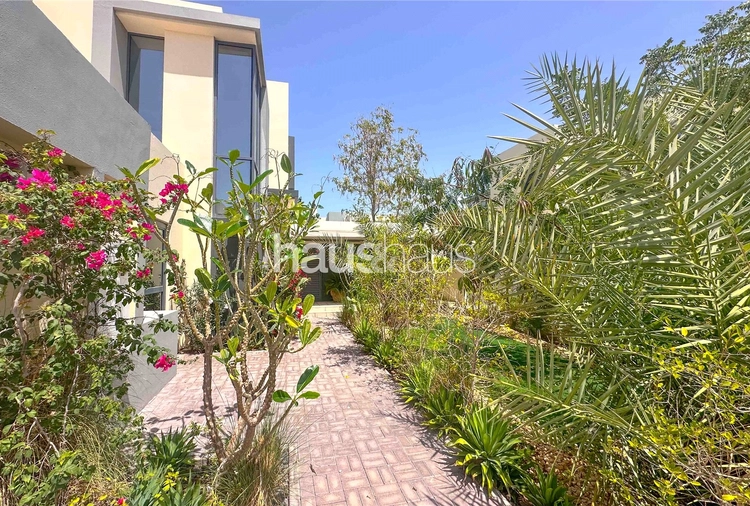 4 bedroom villa to rent - haus & haus