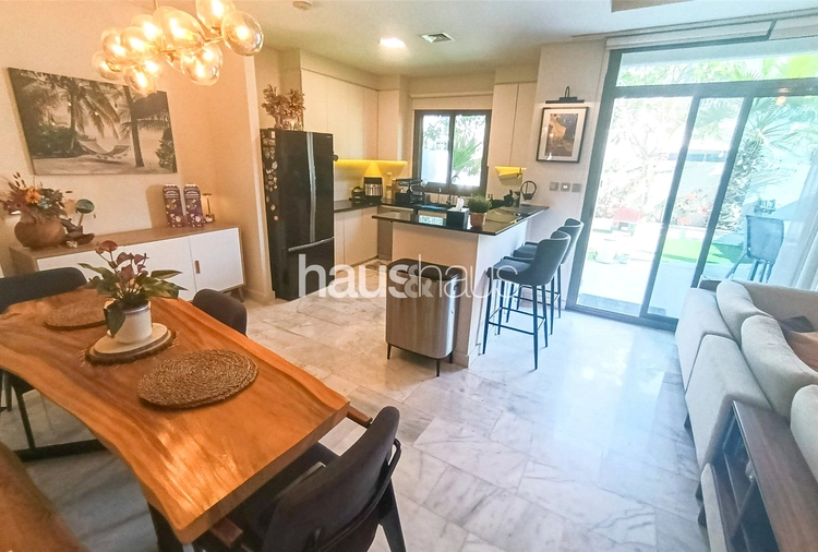 3 bedroom townhouse for sale - haus & haus