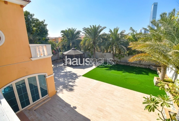 5 bedroom villa to rent - haus & haus