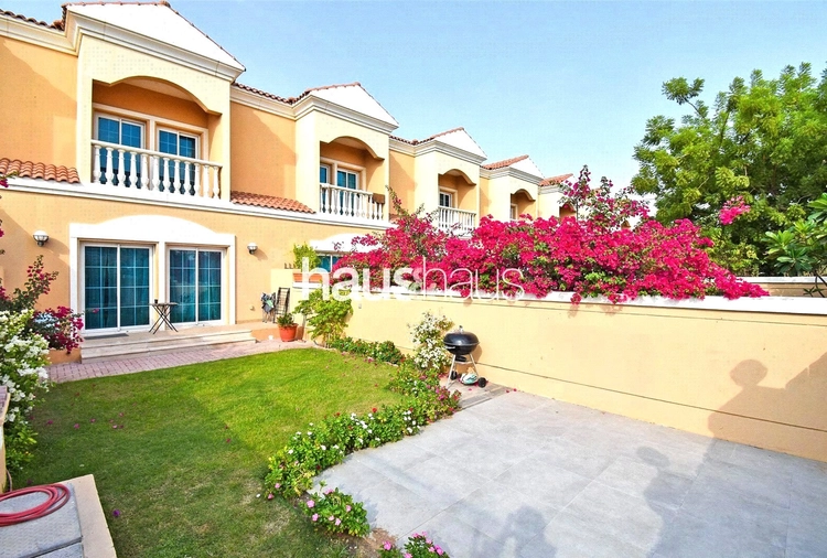 1 bedroom townhouse for sale - haus & haus