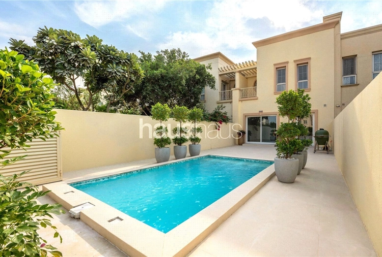 2 bedroom villa for sale - haus & haus