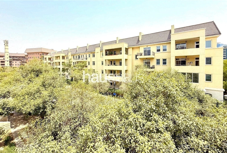 1 bedroom apartment for sale - haus & haus