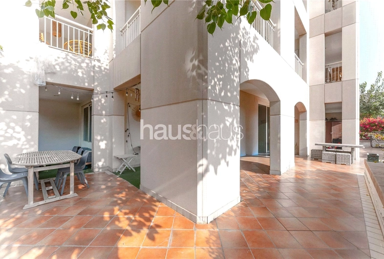 2 bedroom apartment for sale - haus & haus