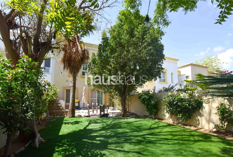 2 bedroom villa for sale - haus & haus