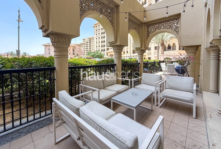 3 bedroom apartment for sale - haus & haus