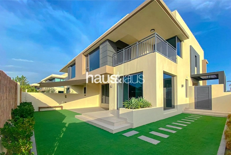 5 bedroom villa for sale - haus & haus