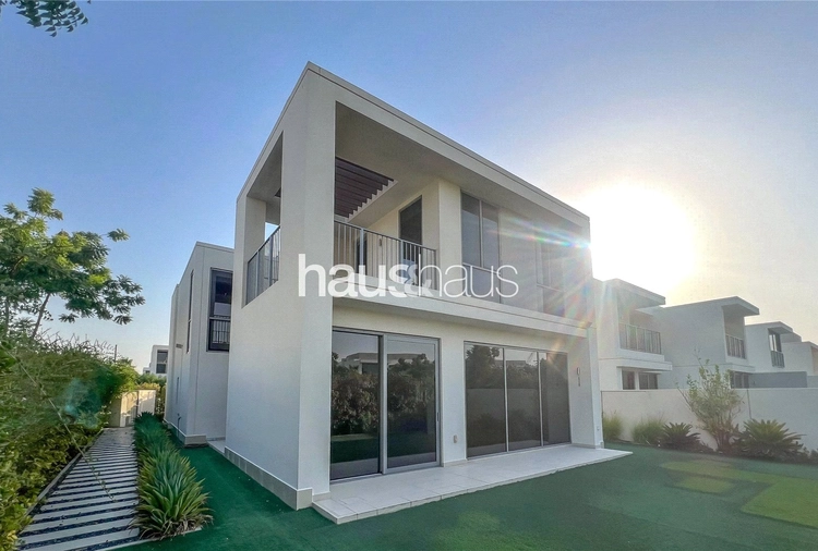 4 bedroom villa to rent - haus & haus