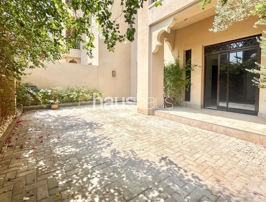 1 bedroom Letting for rent in Building No 3 & 7 at 135,000 AED per year